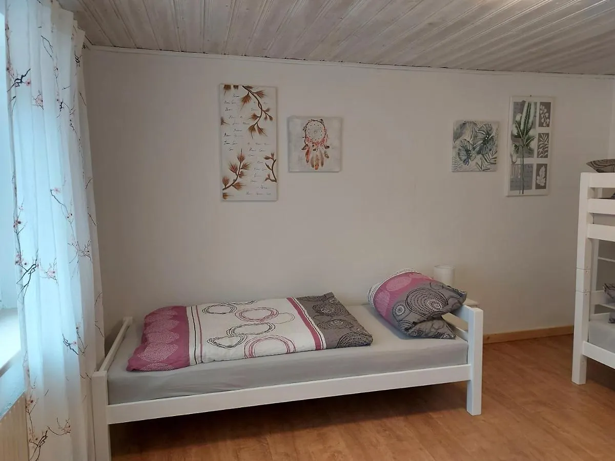 Ferienwohnung Geier 凯尔海姆 0*,  德国